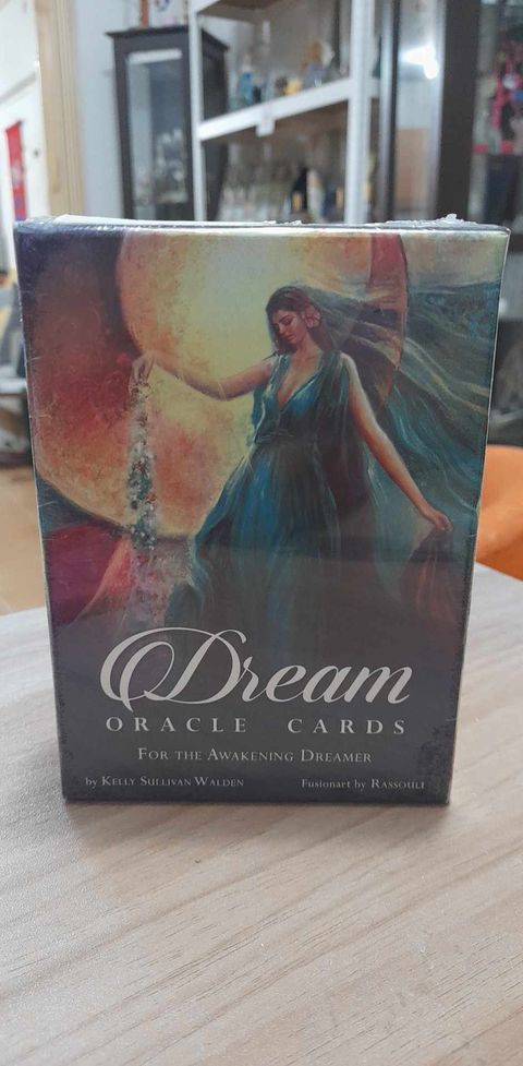 Dream Oracle Cards for the Awakening Dreamer - Kelly Sullivan Walden